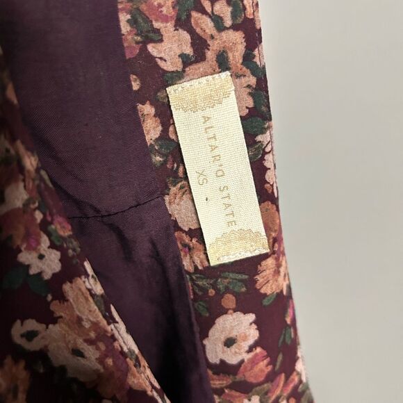 Altar’d State Floral Puff Sleeve Crop Top Skirt Set - Picture 12 of 16